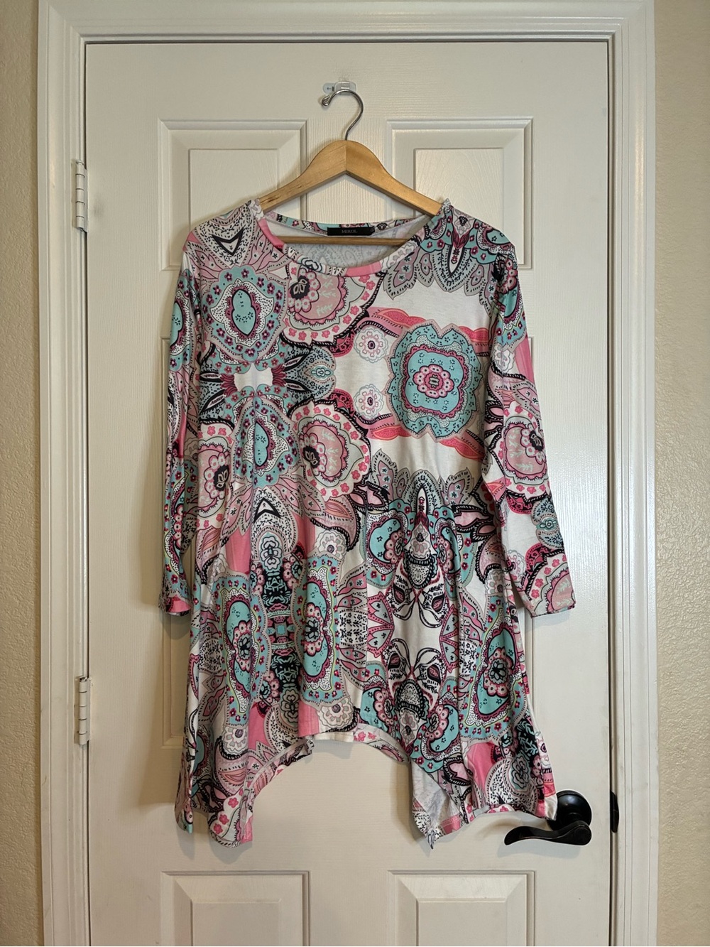 Paisley Print Tunic Top in Pink & Aqua Hanky Sharkbite Hem